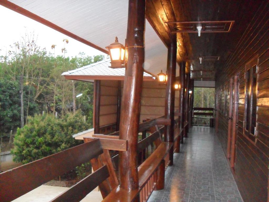 Ban Suan Mai Ngam Hotell Nan Exteriör bild