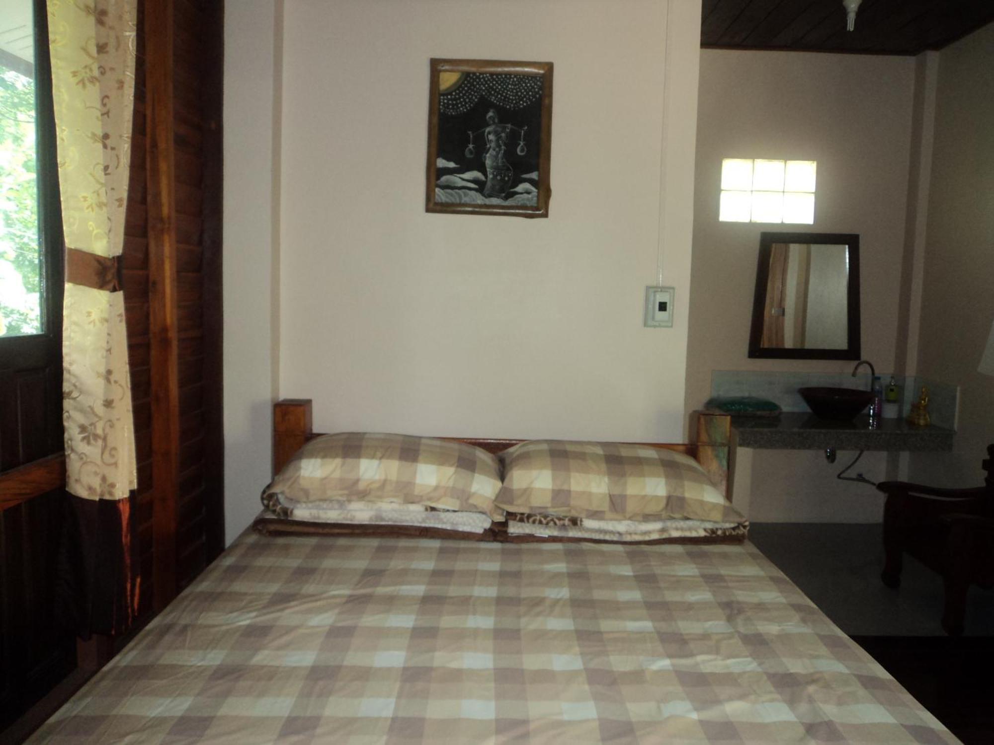 Ban Suan Mai Ngam Hotell Nan Exteriör bild